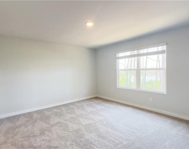 2389 Brown Dove Way - Photo Thumbnail 19