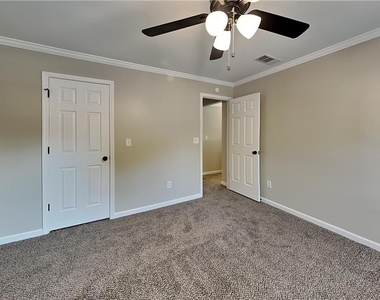 6520 Ganton Drive - Photo Thumbnail 17