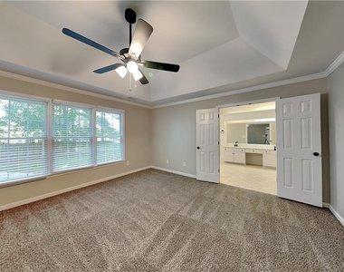 6520 Ganton Drive - Photo Thumbnail 9