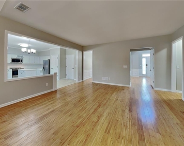 6520 Ganton Drive - Photo Thumbnail 2