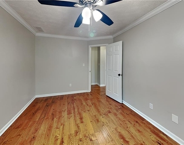 772 Rockfount Way - Photo Thumbnail 10