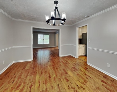 772 Rockfount Way - Photo Thumbnail 2