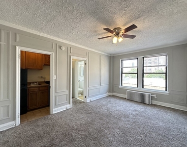 434 W Wellington Avenue - Photo Thumbnail 7