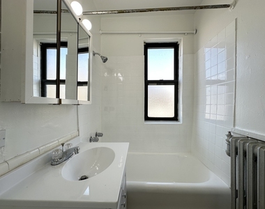 434 W Wellington Avenue - Photo Thumbnail 17