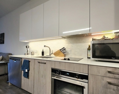 3418 N Lincoln Avenue - Photo Thumbnail 21