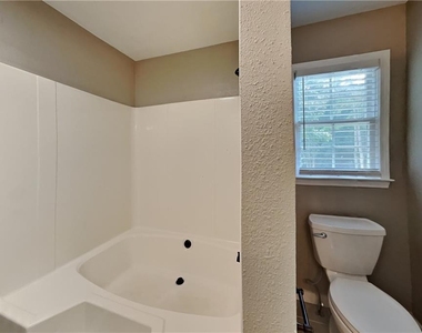 23 Mindy Court - Photo Thumbnail 8