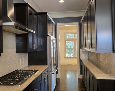 482 Ansley Way Ne - Photo Thumbnail 3