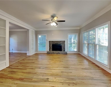 1037 Ashfern Walk - Photo Thumbnail 1