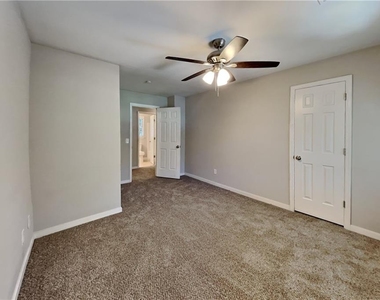 3371 Chatsworth Way - Photo Thumbnail 14