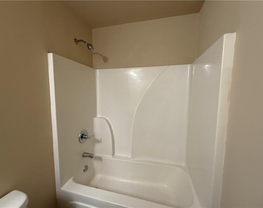 1045 Township Circle - Photo Thumbnail 35