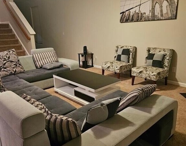1401 Worcester Trail - Photo Thumbnail 6