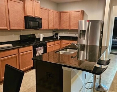 1401 Worcester Trail - Photo Thumbnail 2