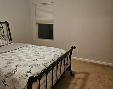 1401 Worcester Trail - Photo Thumbnail 12
