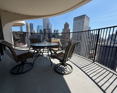 300 N State Street - Photo Thumbnail 5
