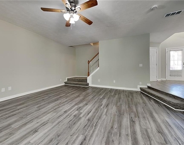 4808 Chafin Point Court - Photo Thumbnail 1
