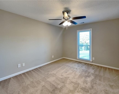 1261 Brookton Woods Way - Photo Thumbnail 14