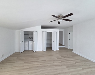 409 N Main Street - Photo Thumbnail 8
