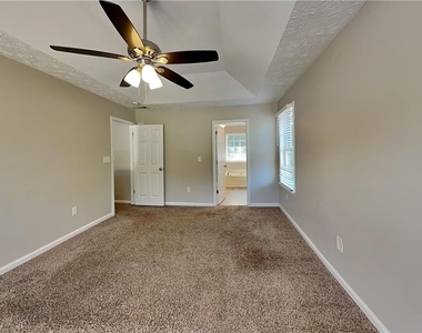 1620 Berryhill Road - Photo Thumbnail 6