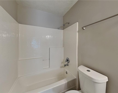 1620 Berryhill Road - Photo Thumbnail 17