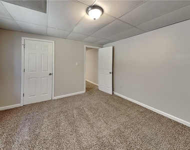 1620 Berryhill Road - Photo Thumbnail 11