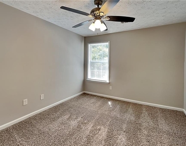 1620 Berryhill Road - Photo Thumbnail 13