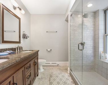 4560 S Michigan Avenue - Photo Thumbnail 15