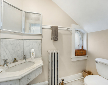 4560 S Michigan Avenue - Photo Thumbnail 5