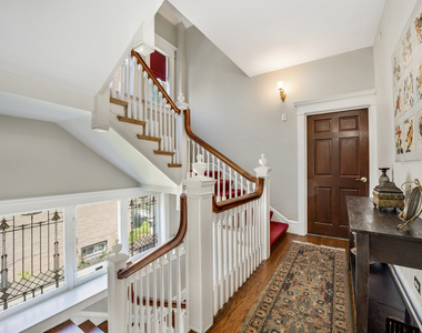 4560 S Michigan Avenue - Photo Thumbnail 14