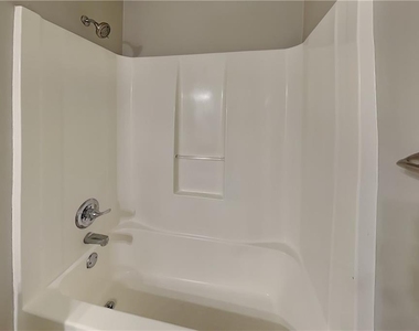 3784 Cherokee Overlook Drive - Photo Thumbnail 13