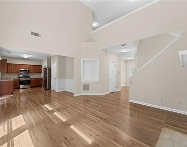 2626 Fresian Court - Photo Thumbnail 9
