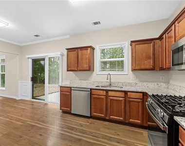 2626 Fresian Court - Photo Thumbnail 10