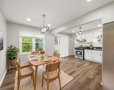 20067 Orchard Avenue - Photo Thumbnail 6