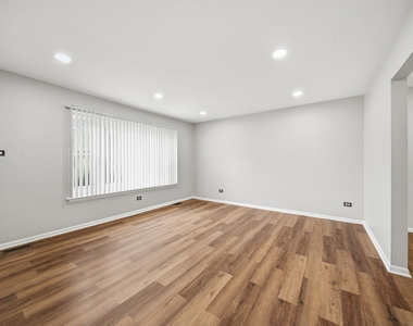 20067 Orchard Avenue - Photo Thumbnail 21