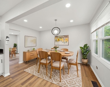 20067 Orchard Avenue - Photo Thumbnail 7