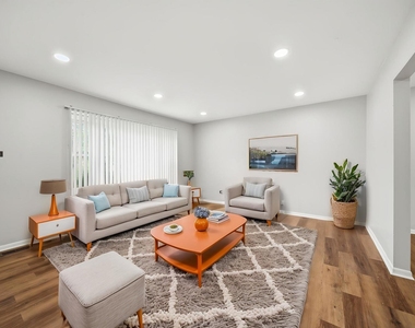20067 Orchard Avenue - Photo Thumbnail 2