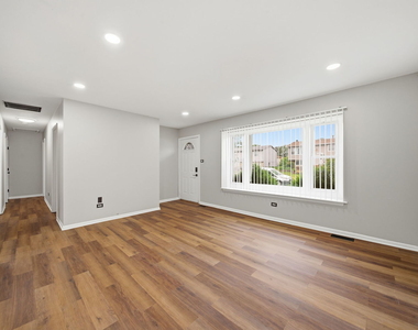 20067 Orchard Avenue - Photo Thumbnail 31