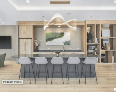111 W Illinois Street - Photo Thumbnail 11