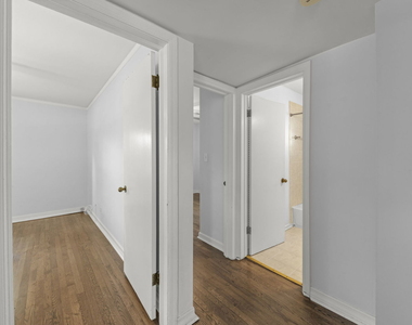 1335 College Avenue - Photo Thumbnail 12