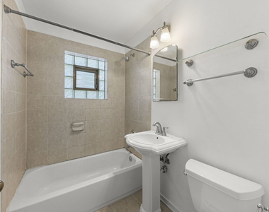 1335 College Avenue - Photo Thumbnail 17
