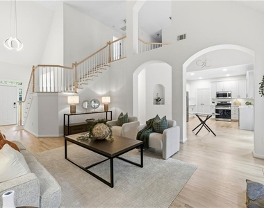 2530 Wellsley Lane - Photo Thumbnail 10
