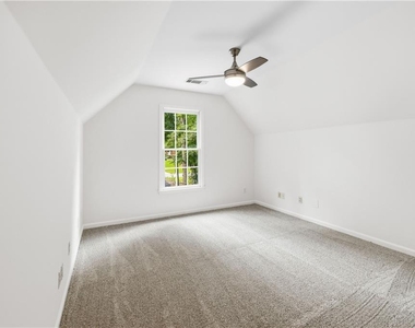 2530 Wellsley Lane - Photo Thumbnail 27