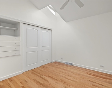 1009 Douglas Avenue - Photo Thumbnail 17