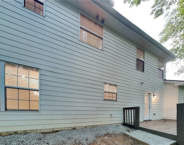 3111 Mineral Ridge Lane - Photo Thumbnail 20