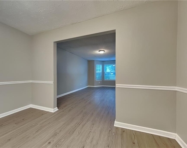 3111 Mineral Ridge Lane - Photo Thumbnail 5