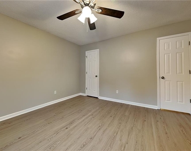 3111 Mineral Ridge Lane - Photo Thumbnail 11