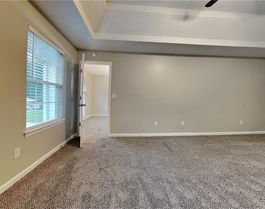 3111 Mineral Ridge Lane - Photo Thumbnail 8