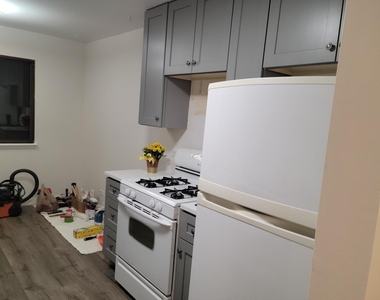 50 Lambert Drive - Photo Thumbnail 3