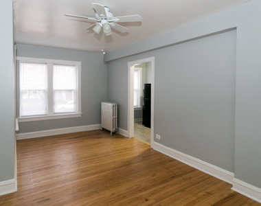 4608 N Beacon Street - Photo Thumbnail 7