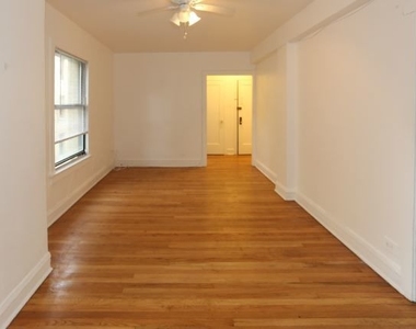 4608 N Beacon Street - Photo Thumbnail 6