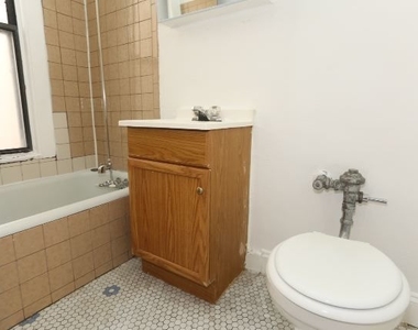 4608 N Beacon Street - Photo Thumbnail 13